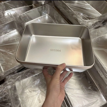 Pojemnik na żywność ze stali nierdzewnej 304 o pojemności 2500 ml – Bezpieczne i praktyczne rozwiązanie do przechowywania żywności (25 × 20 × 6 cm)